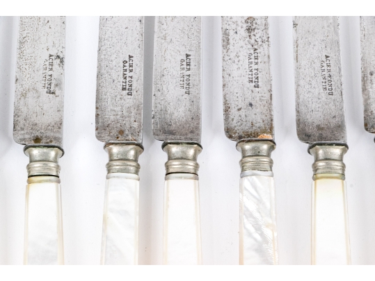 Set Of Antique English Mother Of Pearl Handled Knives, 28 Pieces