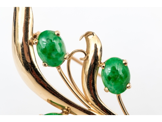 Yellow Gold Striking Vintage Nephrite Jade Spray Foliate Brooch