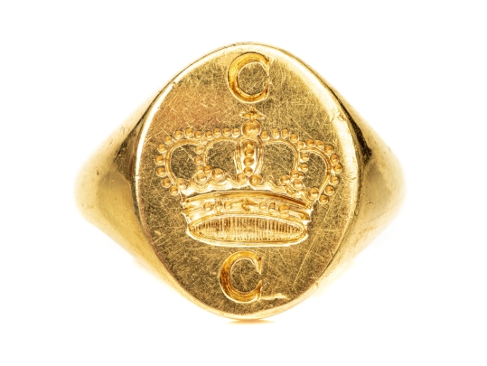 18k Yellow Gold Heavy Crown Engraved And Initialed Ring, Size 8.25