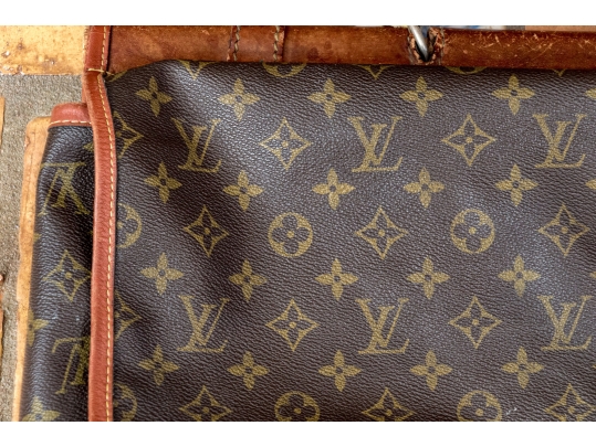 Louis Vuitton Leather Sac Kleber