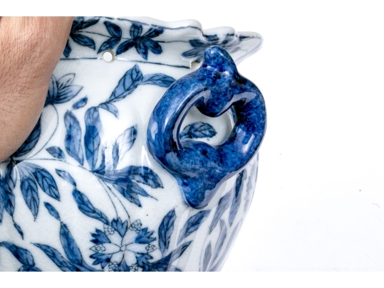 Two Decorative Chinese Export Style Porcelain Wares