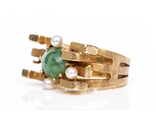 10k Yellow Gold Vintage Brutalist Style Nephrite Jade And Seed Pearl Set Ring, Size 4.75