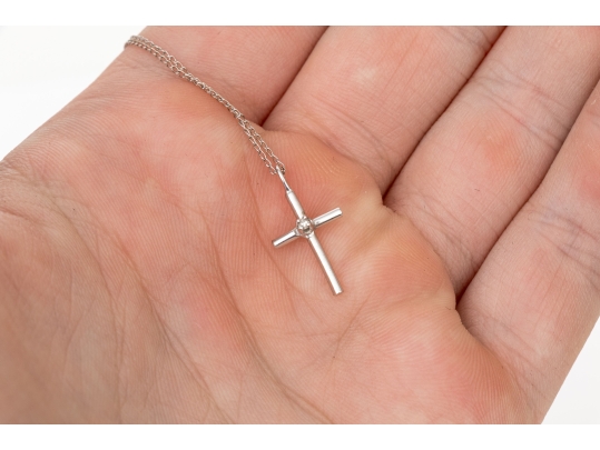 14k White Gold Fine Curb Chain With Sterling Silver Contemporary Cross