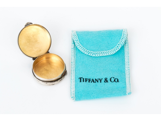 Tiffany & Co. Tiny Sterling Silver Pill Box    .540 Troy Ozs, 