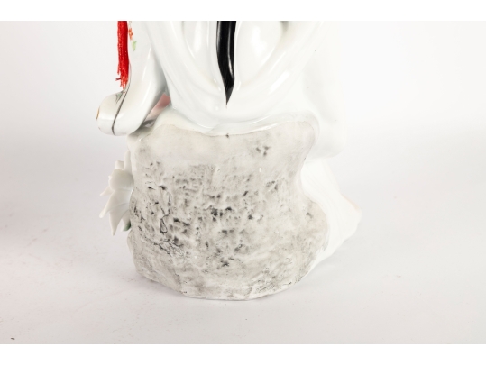 Vintage Chinese Porcelain Guanyin Figure With Pipa