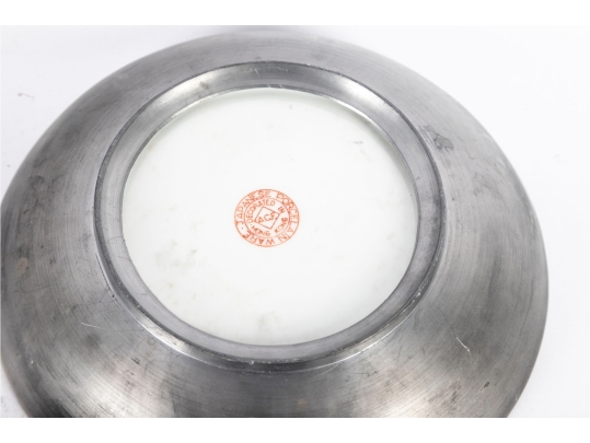 Collection Of Japanese Porcelain Bowls Decorated In Hong Kong