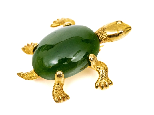 14k Yellow Gold Charming Vintage Green Nephrite Jade Turtle Motif Brooch