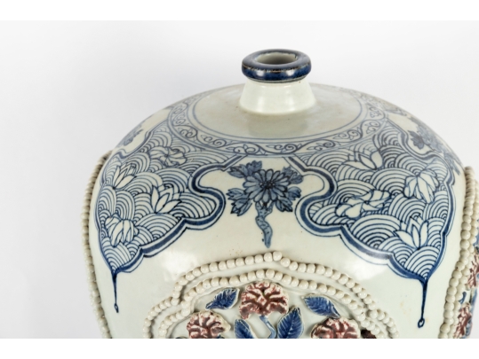 Chinese Republic Period Porcelain Vase With Applied Floral Decoration