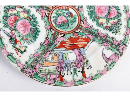 Set Of Four Chinese Rose Medallion Porcelain Plates