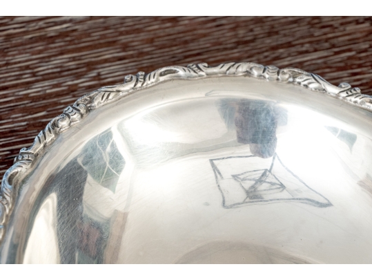 Mexican Sterling Silver Lidded Oval Serving Bowl, 43.6 Ozt.