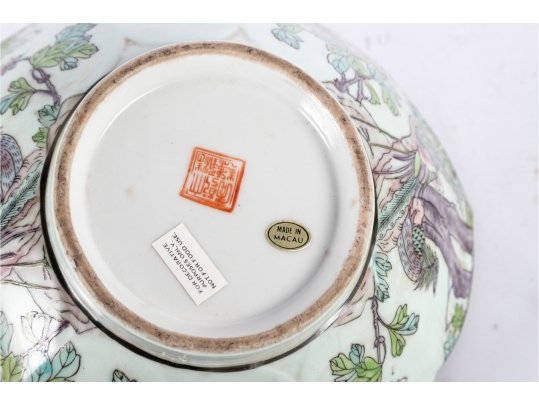 Chinese Macau Famille Rose Porcelain Bowl