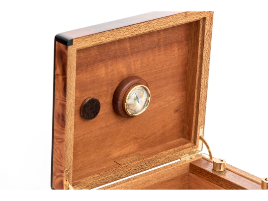 Quality Veneered Humidor