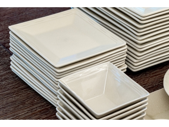 Simon Pearce China Dining China Service