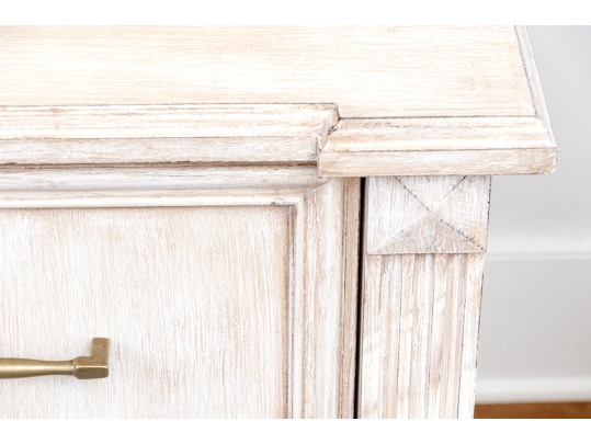 Impressive Transitional Entertainment Hutch