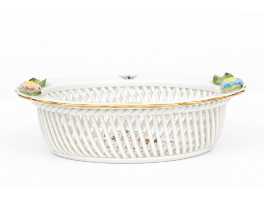 Herend Hungary Hand-Painted Porcelain Small Reticulated Lattice Bowl, Rothschild Bird Pattern