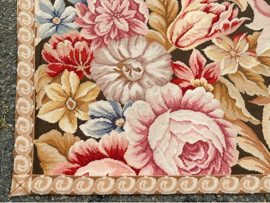 Stunning Aubusson Area Rug, 13'-10 X 10'-6