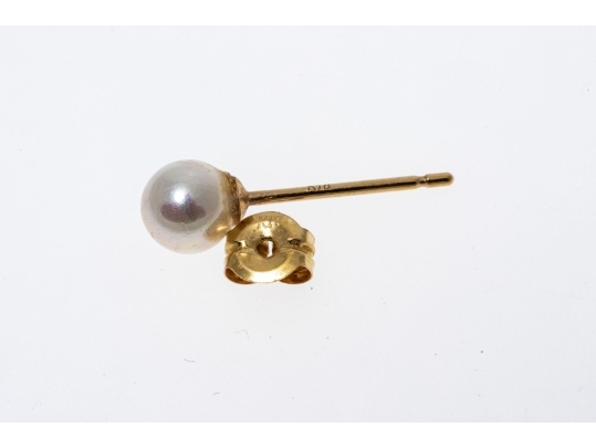 Lot Of Scrap Earrings, 14K, 18K And Platinum