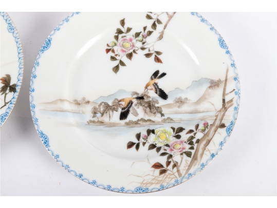 Set Of Four Hand-Painted Japanese Porcelain Plates 