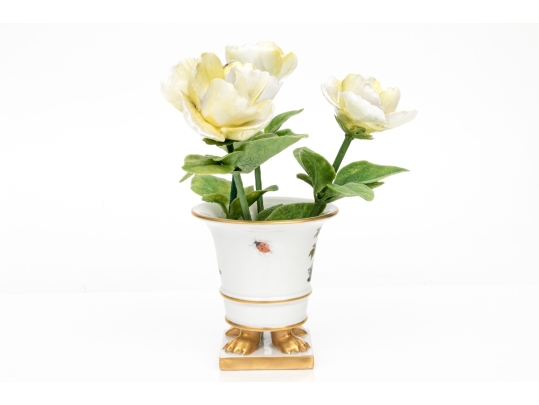 Herend Hand Painted Rothschild Bird Urn With Flowers, Rothschild Bird (RO) Pattern