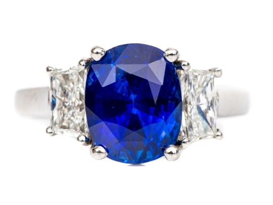Platinum Beautiful Sapphire And Diamond Three Stone Ring, Size 5.75