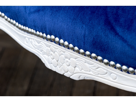 Chic Louis XV Style Fauteuil