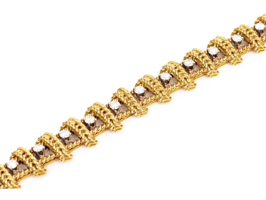 18k Yellow Gold Stunning Vintage Diamond Set Rope Motif Bracelet, App. 2.38 TCW