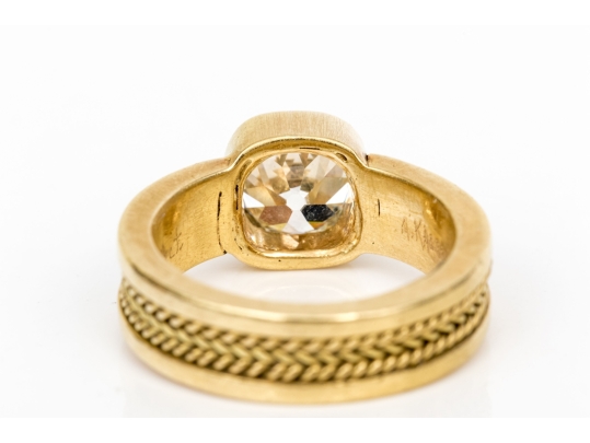 18k Yellow Gold Gorgeous Handmade Ring With Bezel Set Diamond, Size 5.75