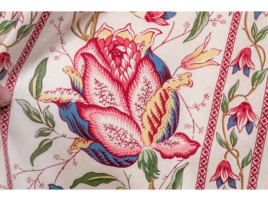 Pair Of Curtains With Valances