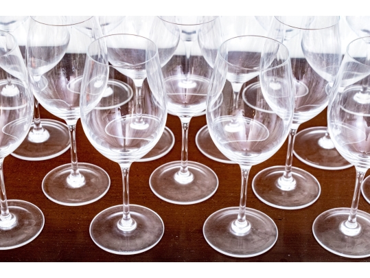 Collection Of Twenty-Three Williams-Sonoma White Wine Goblets, Of Differing Heights