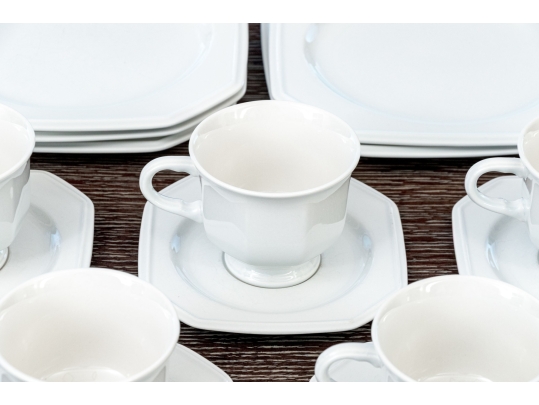 Mikasa “Continental White” Ceramic Dinner Wares