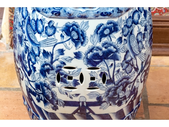 Decorative Chinese Blue And White Porcelain Garden Stool
