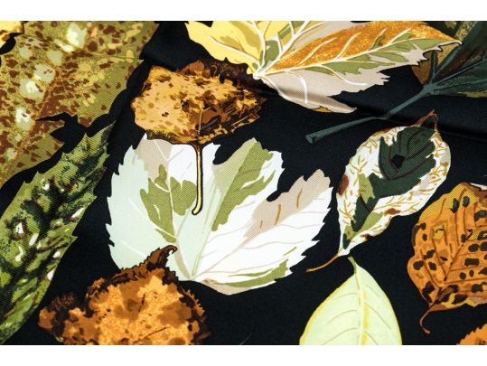 Hermès Striking Fall Leaves Motif Brown And Black Toned Silk Scarf