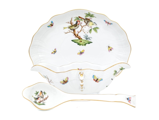 Herend Hungary Hand-Painted Porcelain Gravy Boat, Underplate And Ladle, Rothschild Bird (RO) Pattern