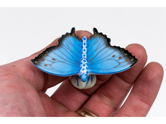 Herend Hungary Hand-Painted Porcelain Blue Butterfly Figure, Blue FIshnet Pattern