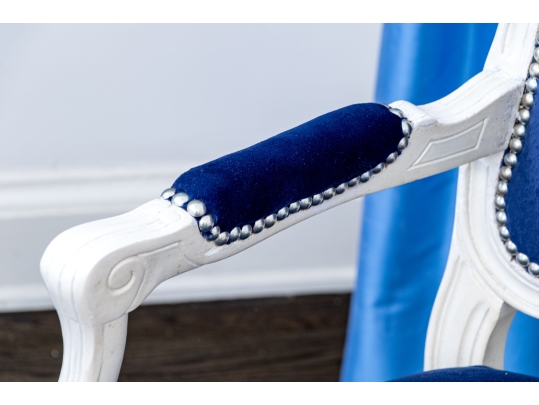 Chic Louis XV Style Fauteuil