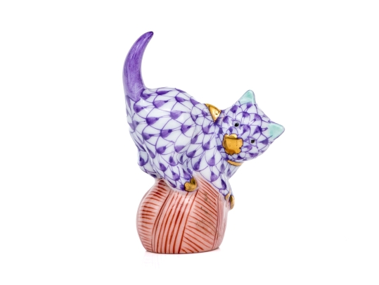 Herend Hand Painted Purple Fishnet Miniature Cat On A Ball Figure 