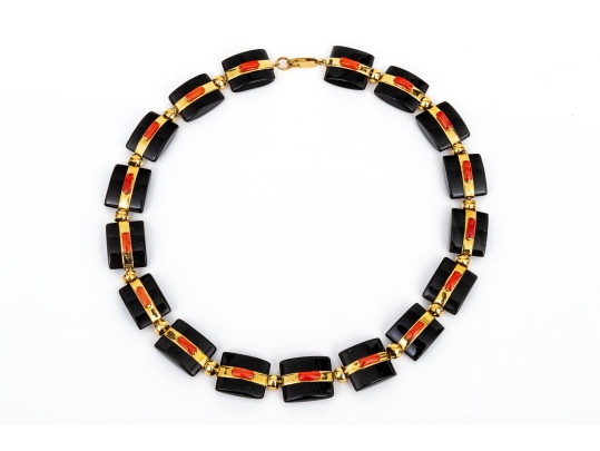 18k Yellow Gold Beautiful Chunky Square Black Onyx Pillow Link And Coral Set Necklace