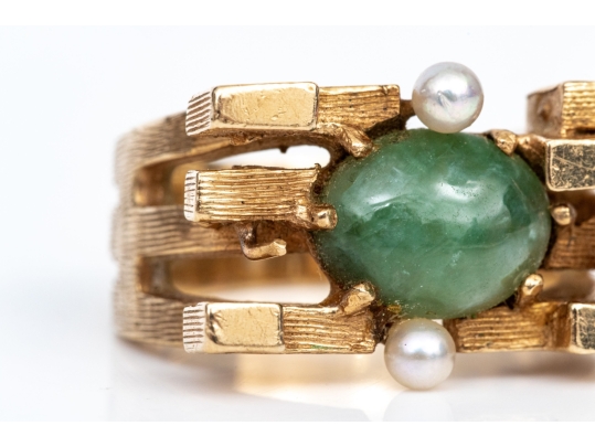 10k Yellow Gold Vintage Brutalist Style Nephrite Jade And Seed Pearl Set Ring, Size 4.75