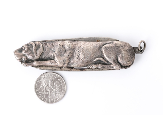 Fabulous Vintage Lying Hound Dog Motif Pocket Knife