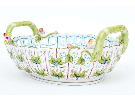 Rare Herend Hungary Hand-Painted Reticulated Porcelain Basket, Fruit & Floral (BFR) Pattern