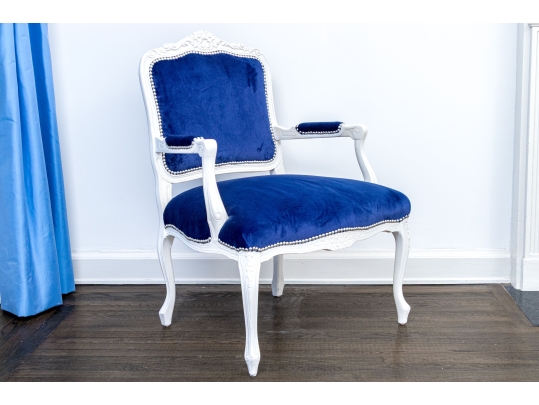 Chic Louis XV Style Fauteuil