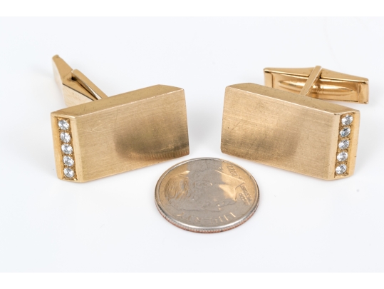 Handsome 14K Diamond And Matte Finish Leaver Back Cuff Links