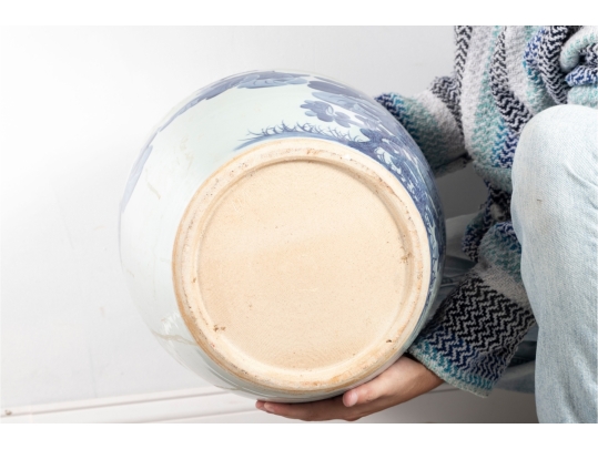 Large Hand-Painted Chinese Ceramic Peony Motif Jar 