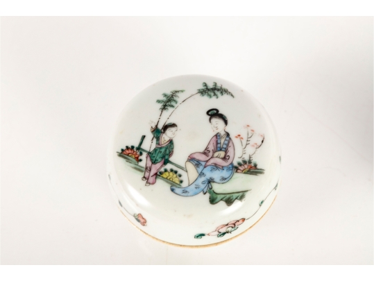 Pair Of Chinese Porcelain Lidded Boxes