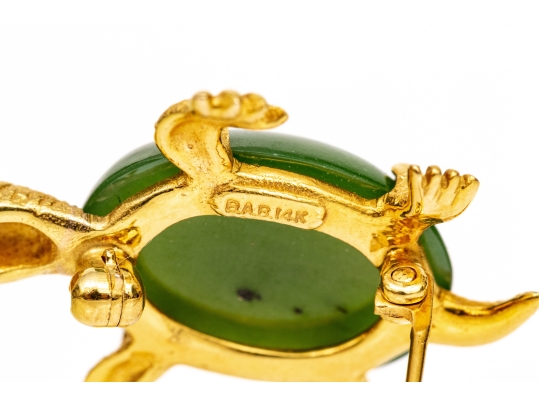 14k Yellow Gold Charming Vintage Green Nephrite Jade Turtle Motif Brooch