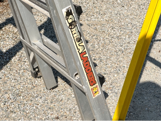 Gorilla Ladder, Husky 6' Ladder, Magnetic Broom