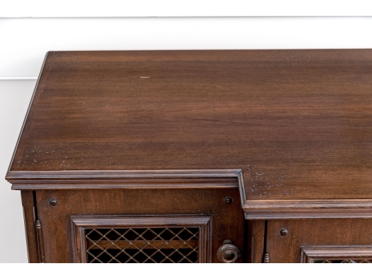 Traditional Breakfront Sideboard