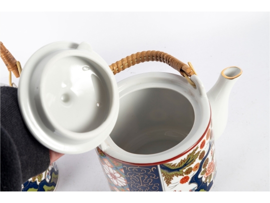 Pair Of Old Imari Japan Porcelain Teapots