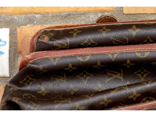Louis Vuitton Leather Sac Kleber