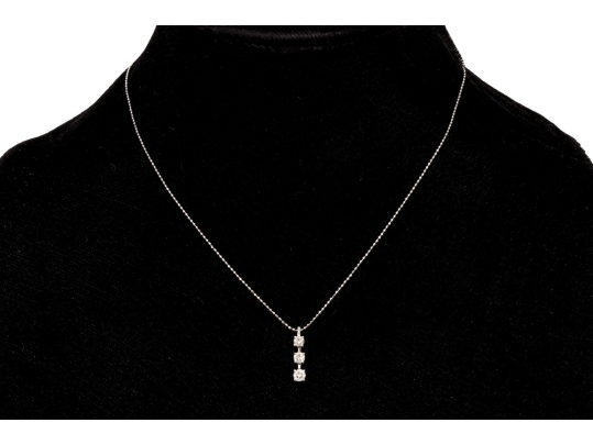 18k White Gold Striking Graduated Diamond Stack Pendant, App. 0.45 TCW, With Chain